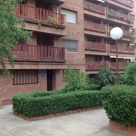 Alcaniz, Ana * Alcañiz
