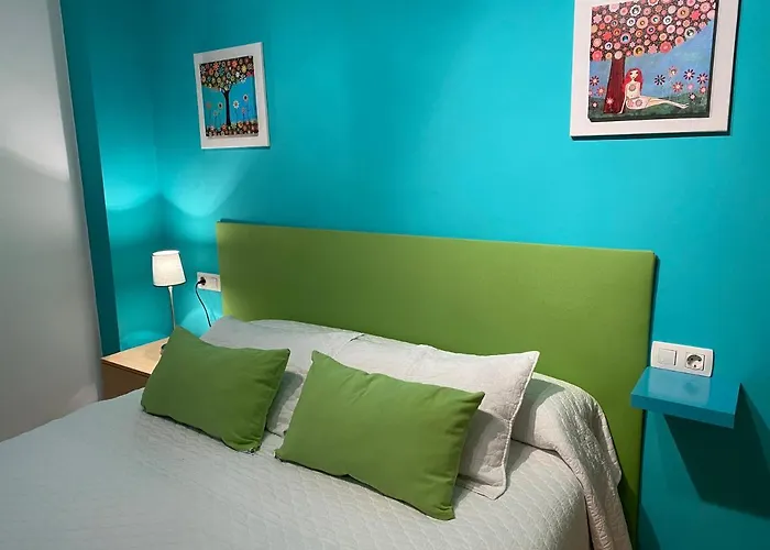 Alcaniz, Ana Apartment *